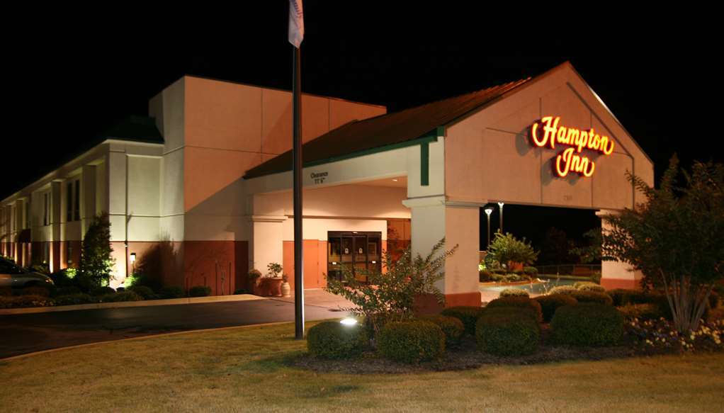 Hampton Inn Corinth Exterior photo