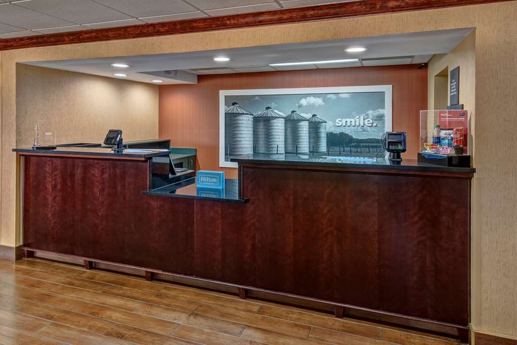 Hampton Inn Corinth Interior photo